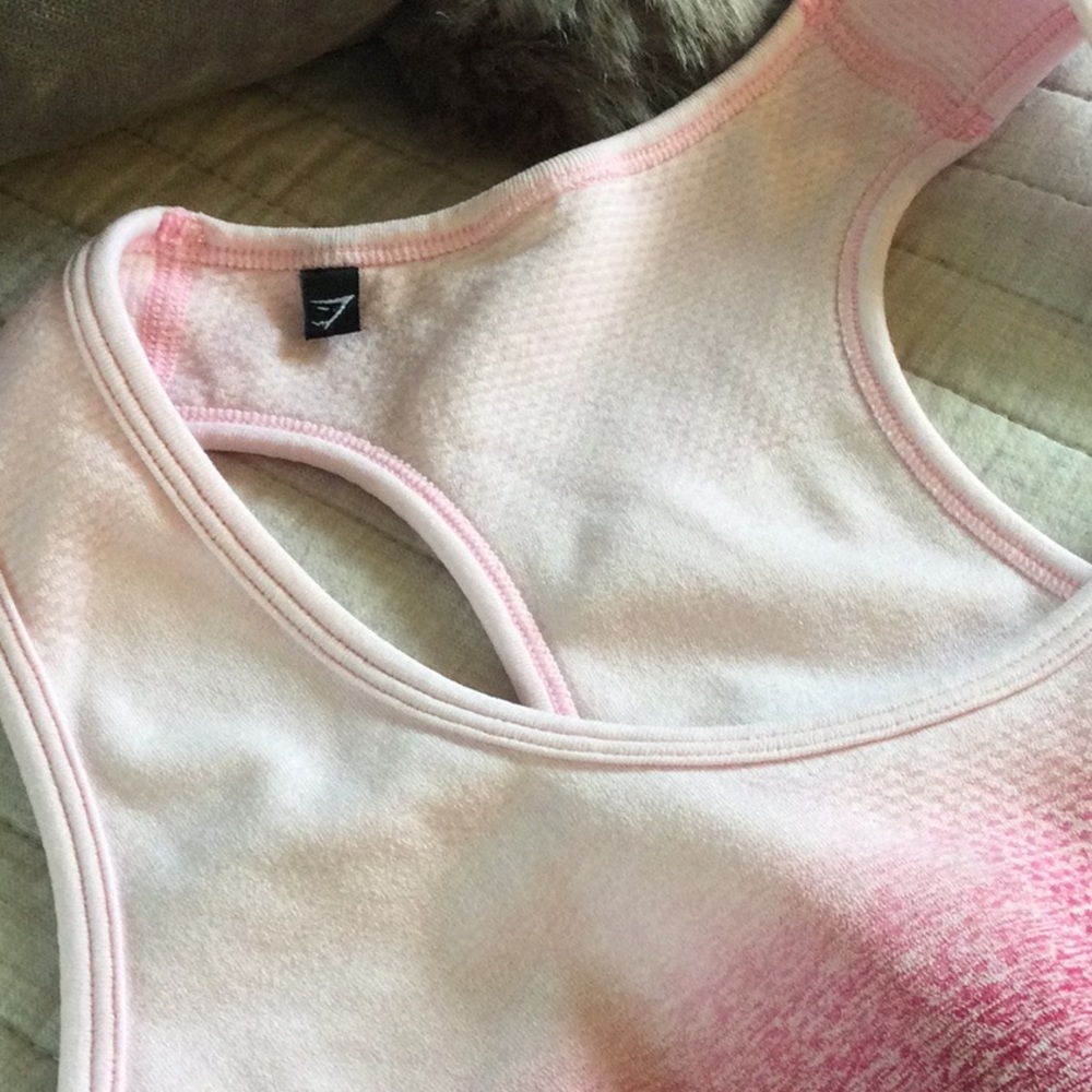 Gymshark Seamless Ombre Pink Sports Bra medium - Picture 3 of 9